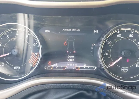 2014 Jeep Cherokee Limited z USA, uszkodzony, nr VIN 1C4PJMDS4EW219031